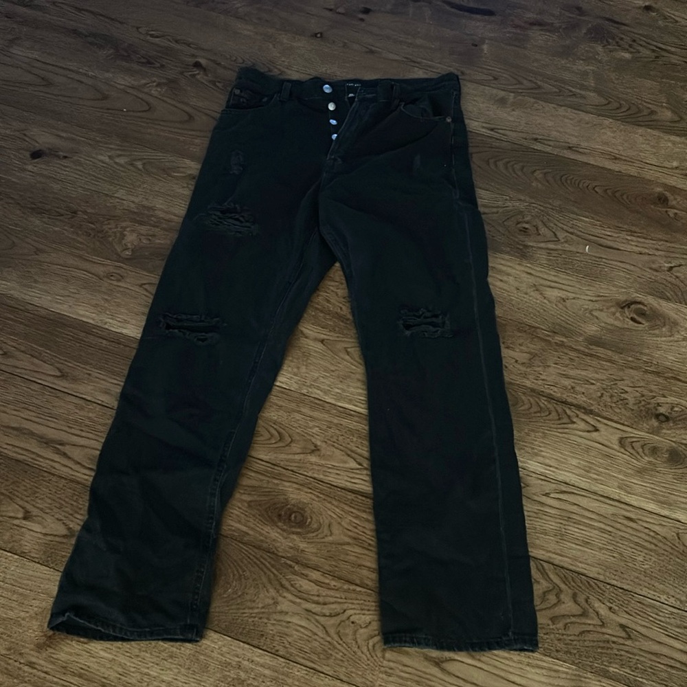 Aeropostale black distressed 12 regular